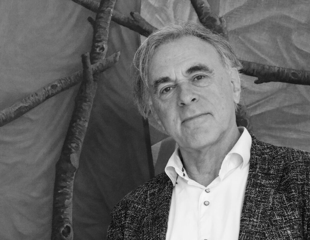 In deze vijfde aflevering spreekt Claudia Klerkx van Comenius Leergangen met Eric Koenen, boardmember en leidinggevend.